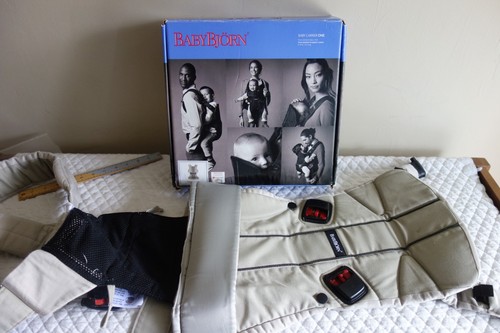 Baby bjorn carrier - baby, one