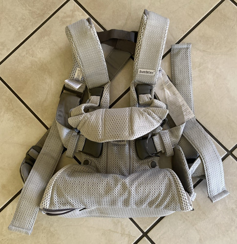 Baby bjorn carrier - baby,
