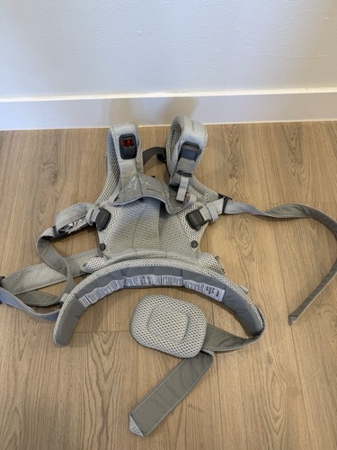 Baby bjorn carrier - baby,